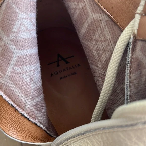 Aquatalia Laila Water Resistant Zip Bootie in Off White Leather Size 9.5. - Picture 9 of 10